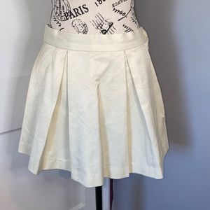 Forever 21 London Cream Mini Inverted Box Pleat Skirt Size Medium